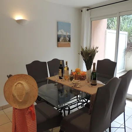 アパートホテル Lagrange - Jardin Mauresque アルカション