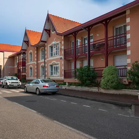 Apartahotel Lagrange Estivel - Résidence Jardin Mauresque