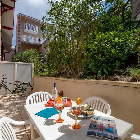 Résidence Lagrange Vacances Jardin Mauresque 3*