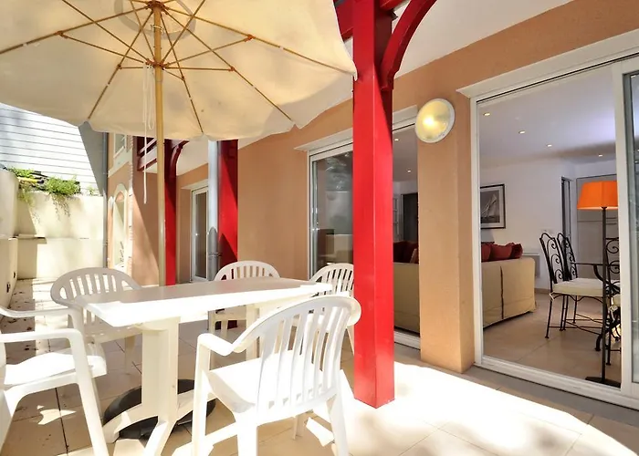 Lagrange - Jardin Mauresque 公寓式酒店 3*