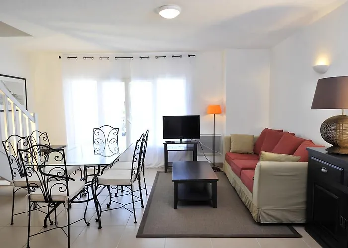 Aparthotel Lagrange Vacances - Residence Jardin Mauresque 3*